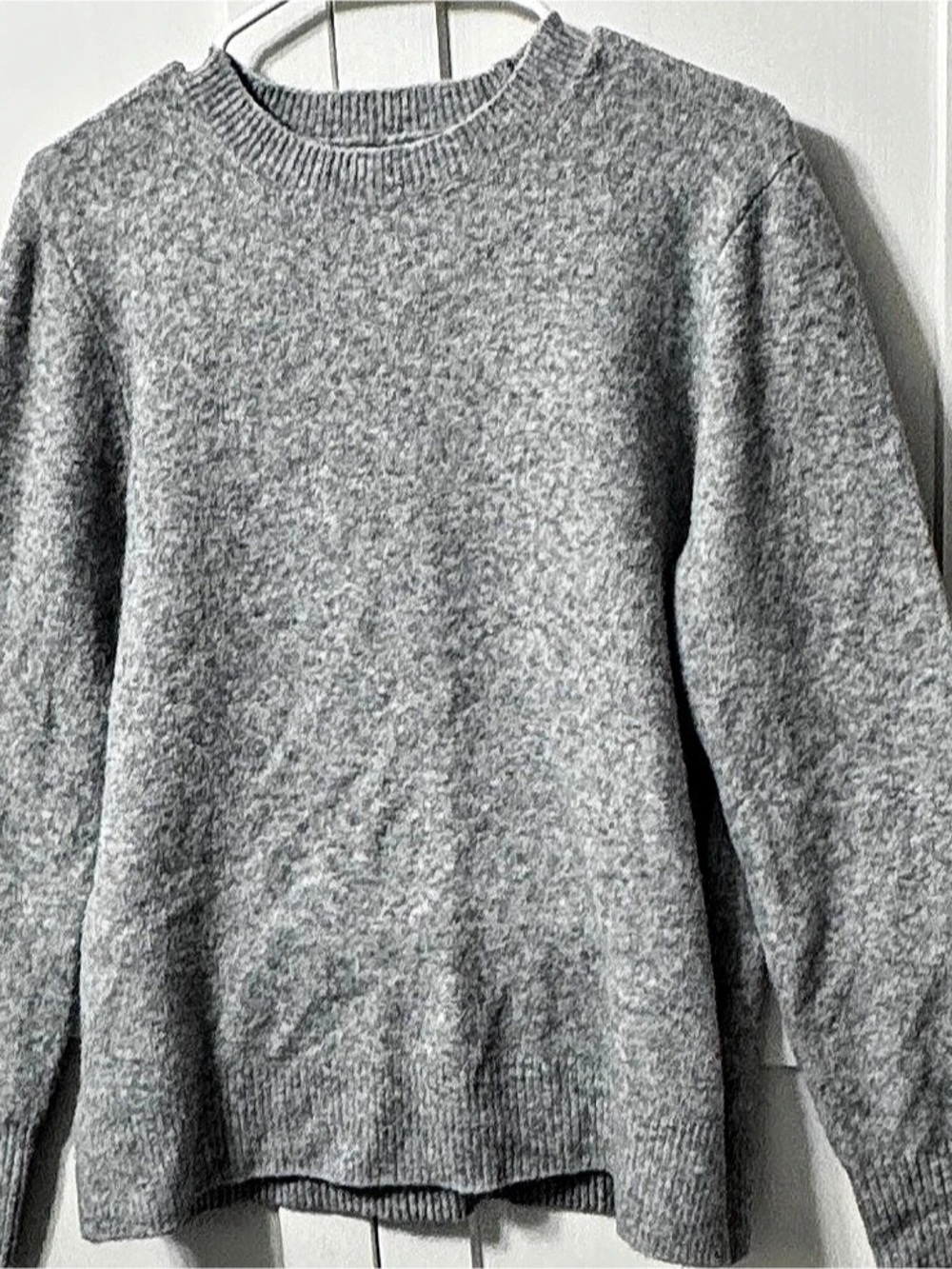 J.Crew Crewneck sweater in extra-soft yarn Extra-Soft Gray Crewneck Size Medium